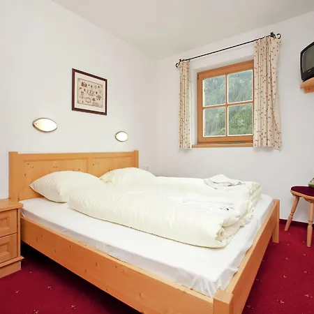 Luxurious With Sauna In Koenigsleiten Chalé Wald im Pinzgau