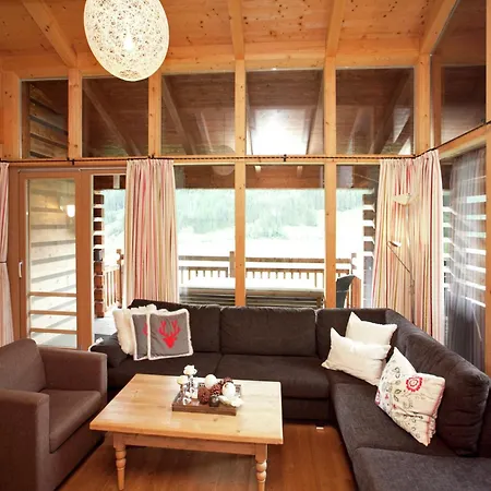 Luxurious With Sauna In Koenigsleiten